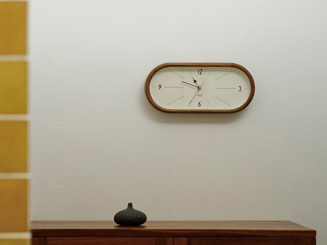 INTERFORM INC. Curva wall clock 掛け時計 Curva - homeloo